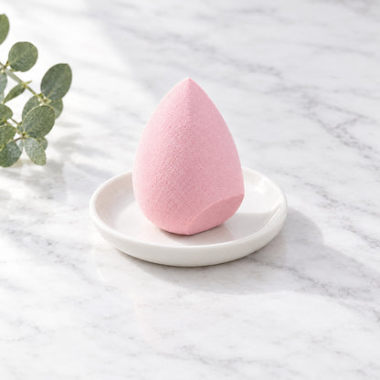 Svelora Drop-Cut Blending Sponge
